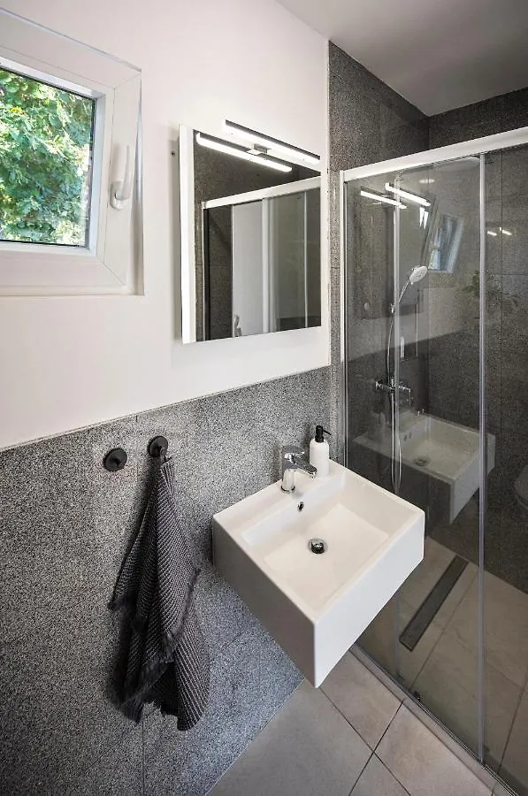 Goldimare Garden Residence Umag Apartment